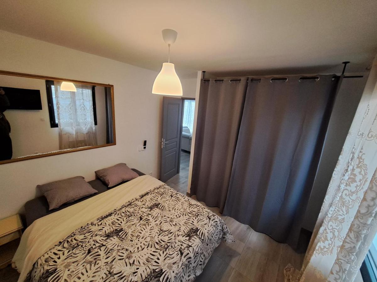 Charmante Maison Avec Piscine Bessan