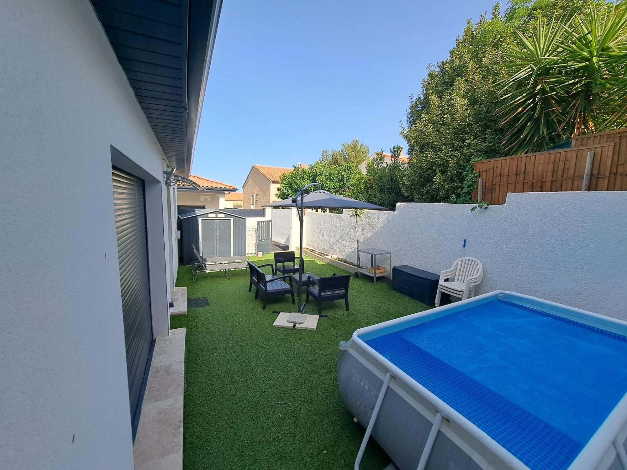 Charmante Maison Avec Piscine Villa *